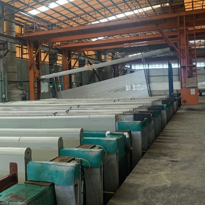 Bom preço 2000T/M Linha de produção de anodização de alumínio para tratamento de superfície de galvanização de metais On-line