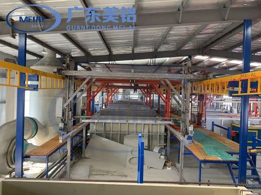 Linha de produção automática de anodização de alumínio de 800 T/mês Equipamento de tratamento de superfície