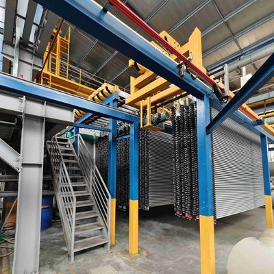 Baixo consumo de energia 1000 toneladas / mês Sistema de tratamento de oxidação de perfis de alumínio