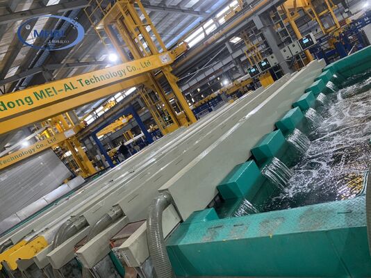 Bom preço Linha de Produção de Oxidação de 200T/mês com Monitoramento Remoto e Espessura de Filme de Anodização de 8-12µm on-line