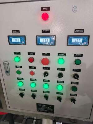 Bom preço Linha de anodização horizontal automática para liga de alumínio 6061-6063 com capacidade de 500T/M e espessura de filme de 10-12µm on-line
