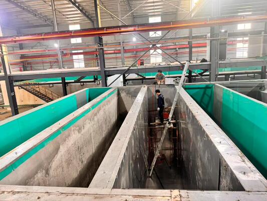 Bom preço 2800 Tons/Month Vertical Anodizing Line for Cosmetic Caps and Bottle Bodies Automatic Anodizing Production Line On-line